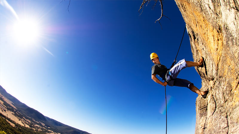 Déconfinement : l'alpinisme avec relais et l'escalade en grande